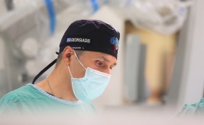 Η Α’ Νευροχειρουργική Κλινική του ΙΑΣΩ Θεσσαλίας αντιμέτωπη με μια νέα πρόκληση που στέφθηκε με απόλυτη επιτυχία!